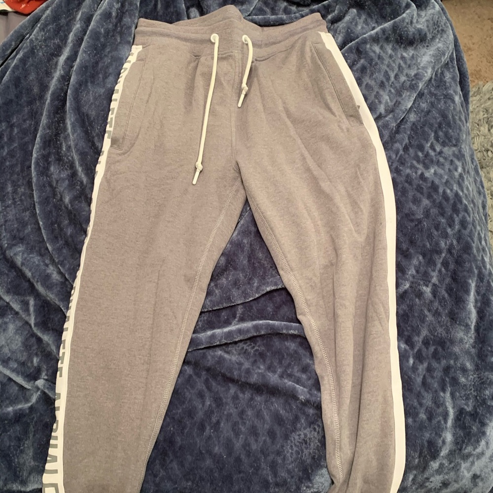 Alphalete joggers